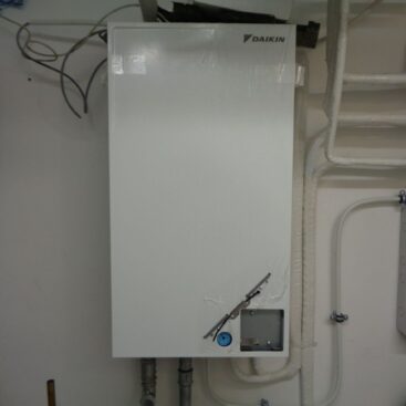 Αντλία Θερμότητας DAIKIN σε Μηχανοστάσιο Εξοχικής Κατοικίας - Idealtherm
